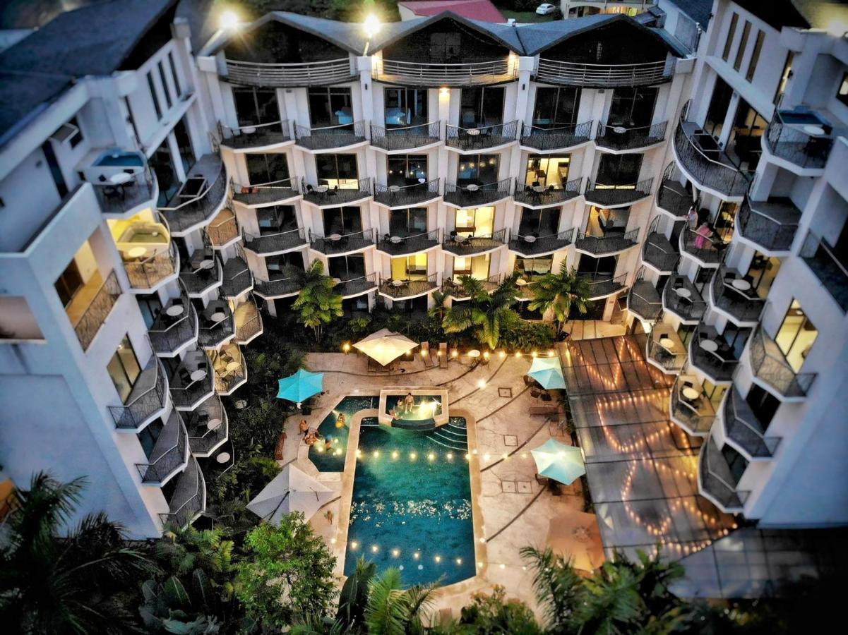 جاكو Pacific Suites Boutique Hotel And Bistro المظهر الخارجي الصورة