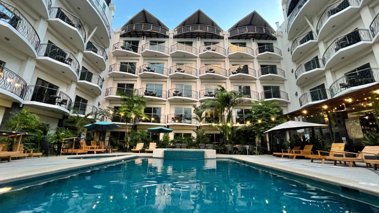 جاكو Pacific Suites Boutique Hotel And Bistro المظهر الخارجي الصورة